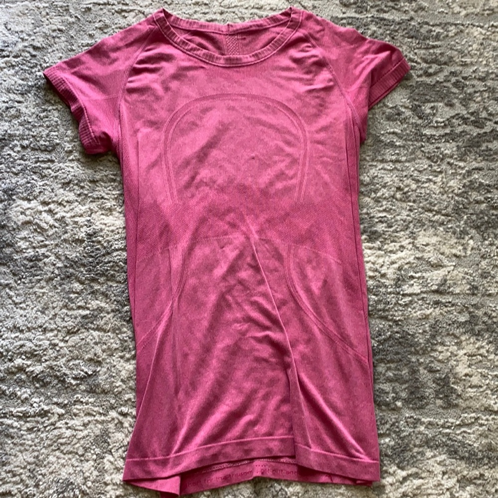 Lululemon Swifty Tech Tee